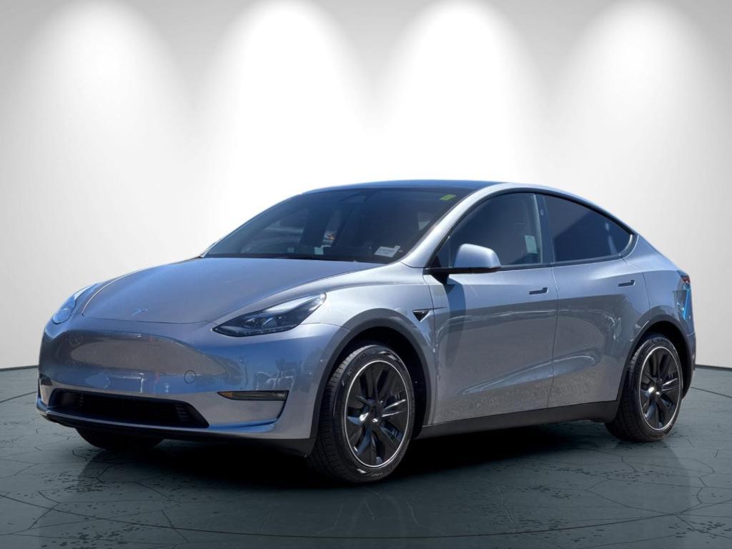 used 2024 Tesla Model Y car, priced at $34,997