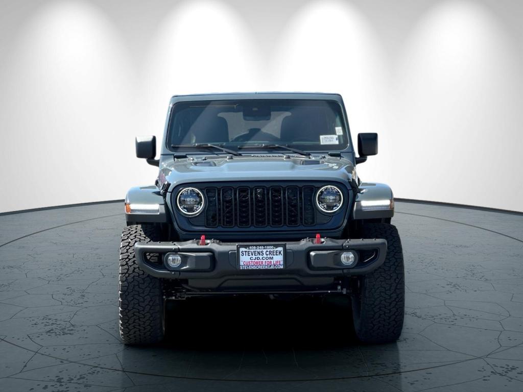 new 2025 Jeep Wrangler car, priced at $73,055