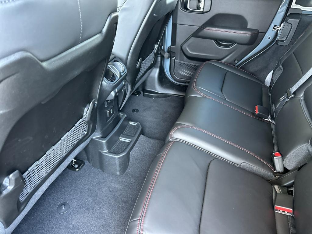 new 2025 Jeep Wrangler car, priced at $73,055
