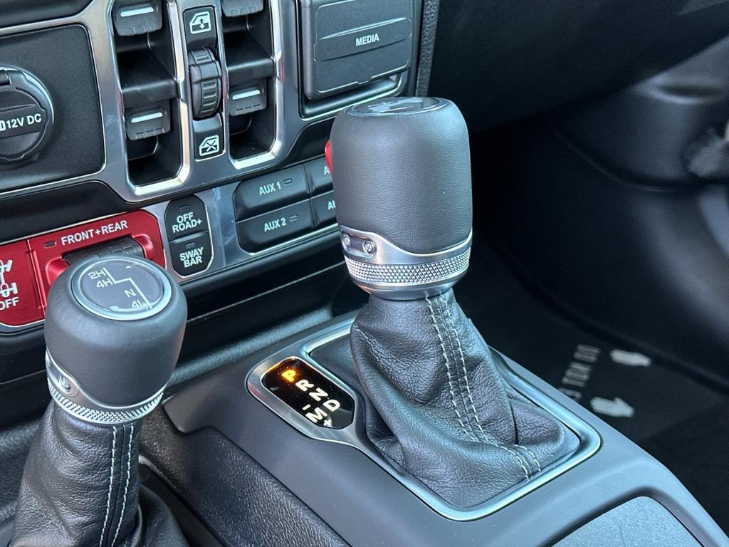 new 2025 Jeep Wrangler car, priced at $68,170