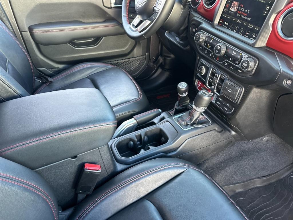 used 2022 Jeep Wrangler Unlimited car, priced at $31,599