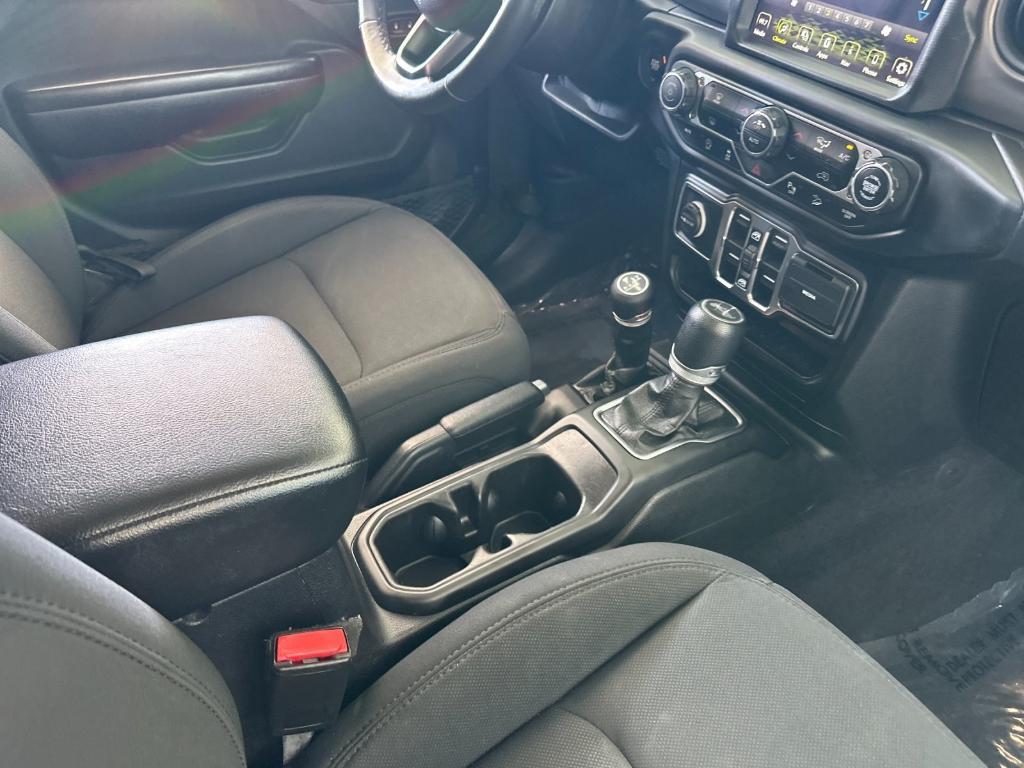used 2021 Jeep Wrangler Unlimited car, priced at $28,604