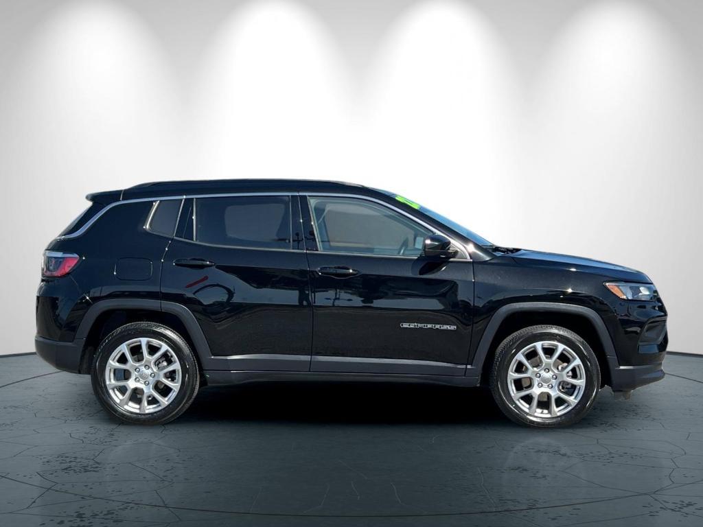 used 2022 Jeep Compass car, priced at $23,999