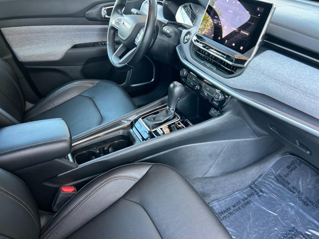 used 2022 Jeep Compass car, priced at $22,994