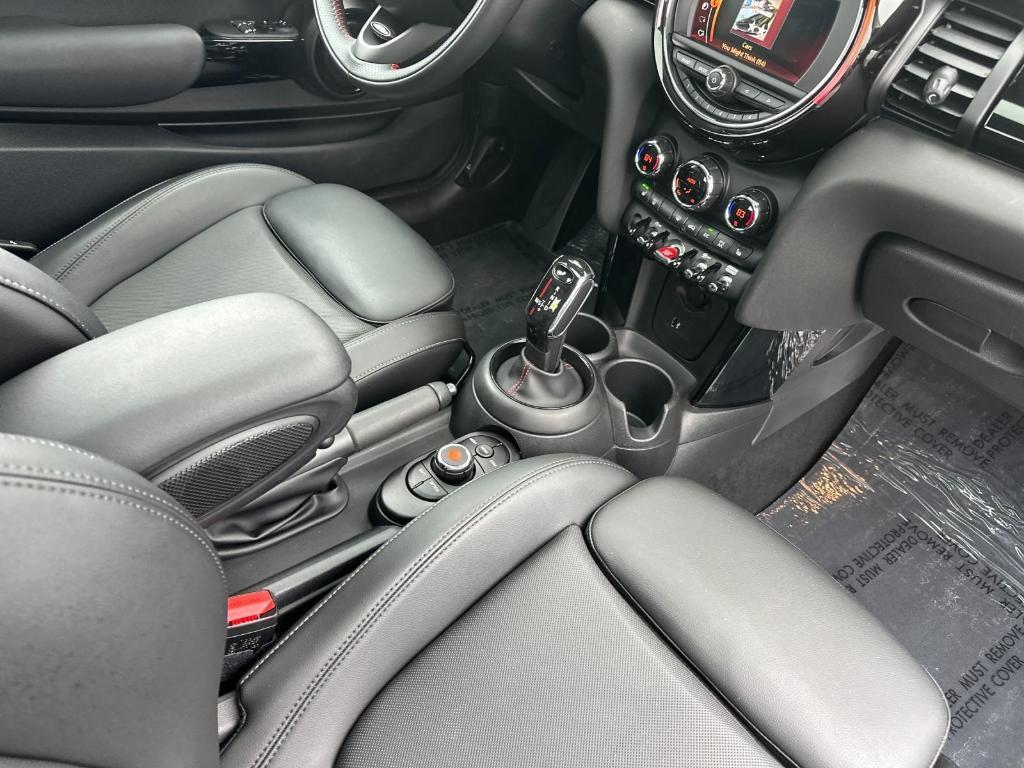 used 2020 MINI Hardtop car, priced at $18,928