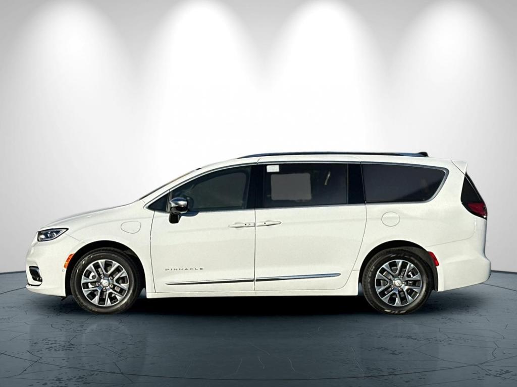 new 2026 Chrysler Pacifica Hybrid car, priced at $62,555