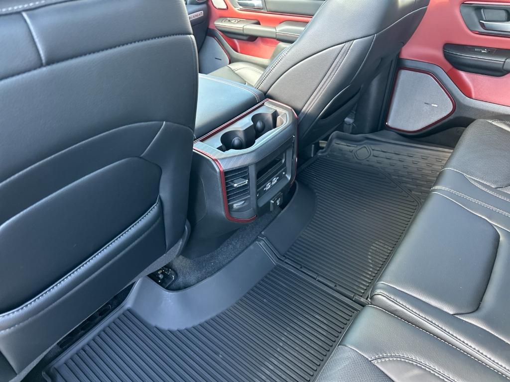 new 2025 Ram 1500 car