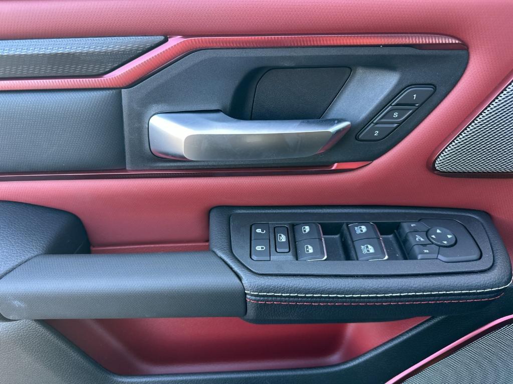 new 2025 Ram 1500 car