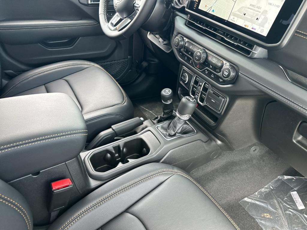 new 2025 Jeep Wrangler car, priced at $59,970
