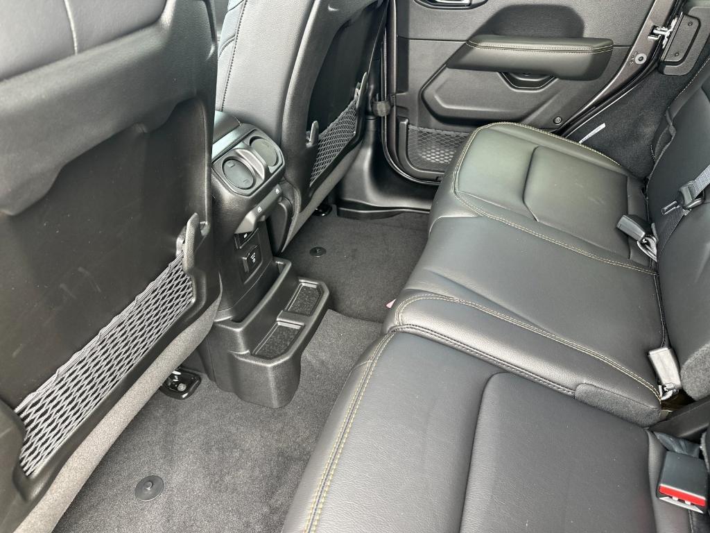 new 2025 Jeep Wrangler car, priced at $59,970