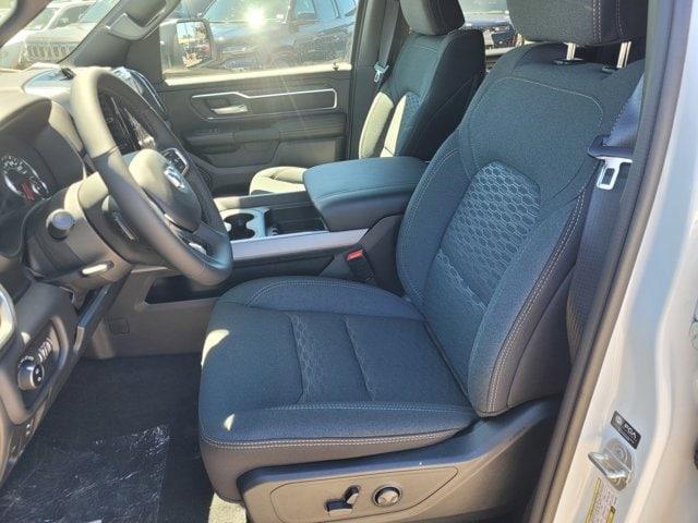 new 2025 Ram 1500 car