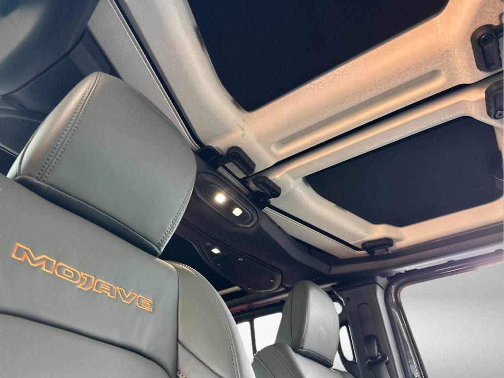 new 2025 Jeep Gladiator car, priced at $64,415