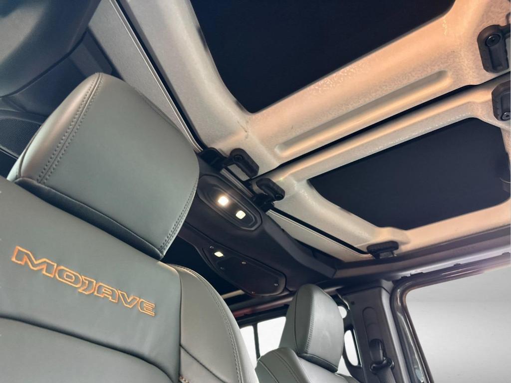 new 2025 Jeep Gladiator car, priced at $64,415
