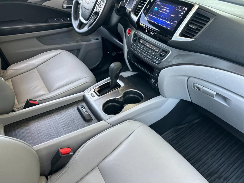used 2016 Honda Pilot car, priced at $17,998