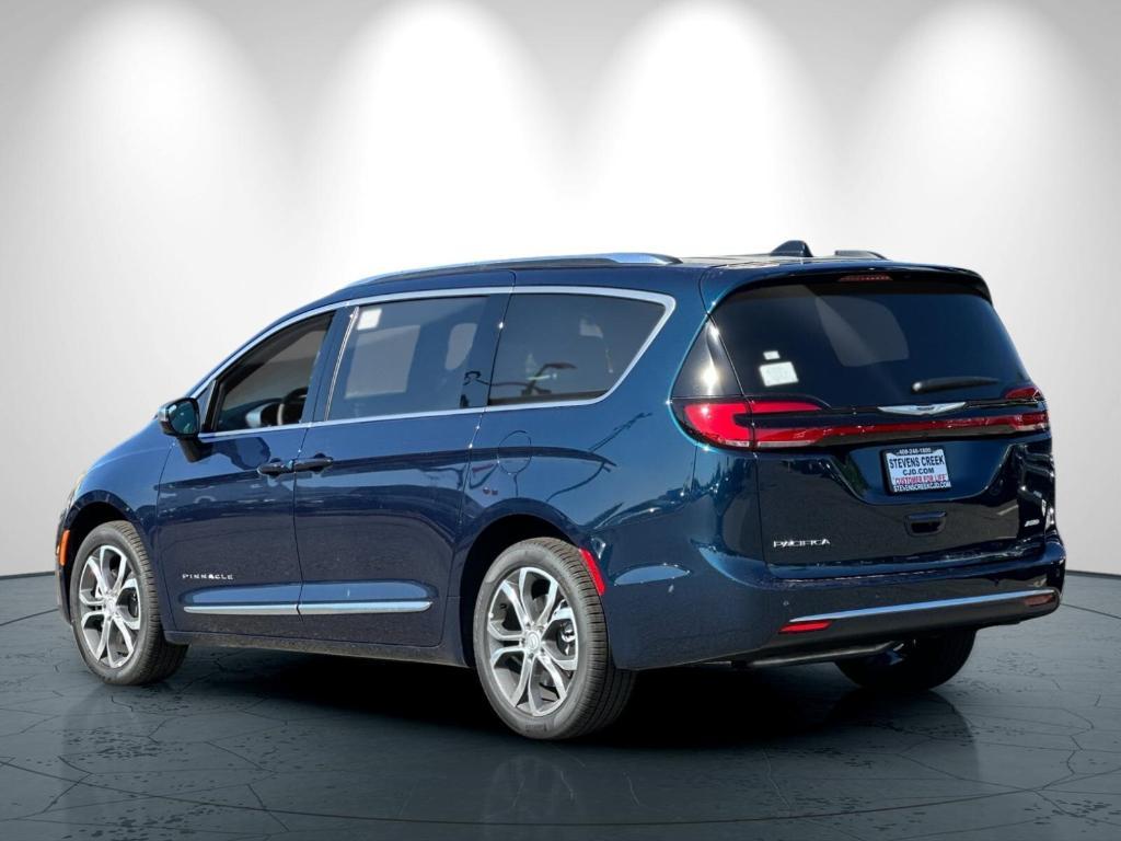 new 2025 Chrysler Pacifica car, priced at $59,720