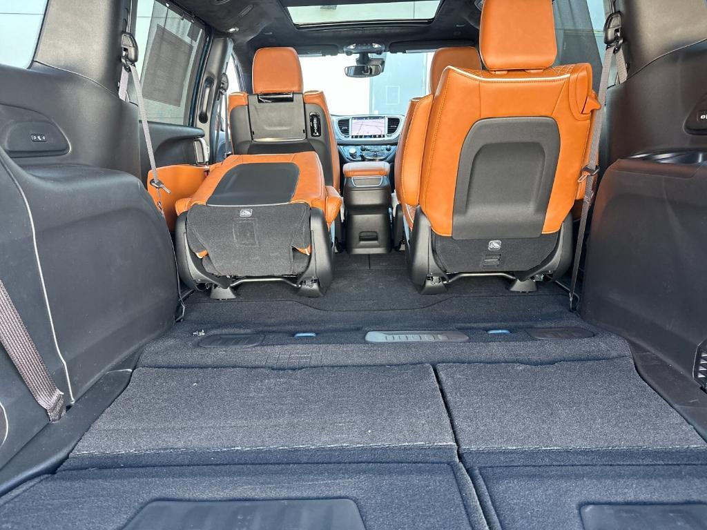 new 2025 Chrysler Pacifica car, priced at $59,720
