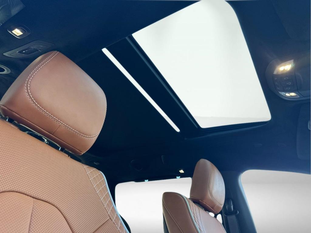 new 2025 Chrysler Pacifica car, priced at $59,720