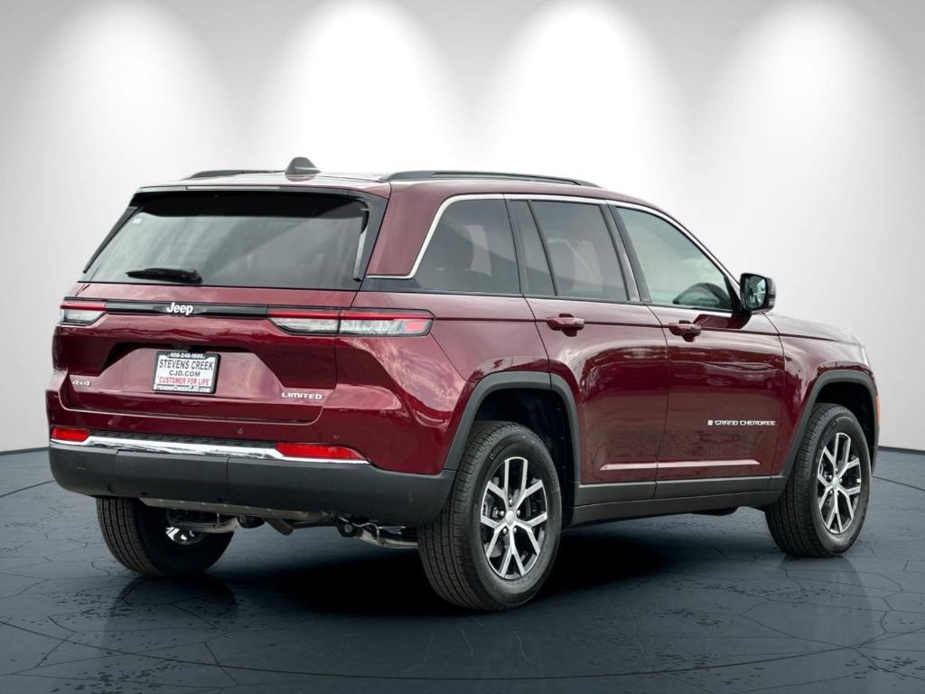 new 2025 Jeep Grand Cherokee car, priced at $50,010