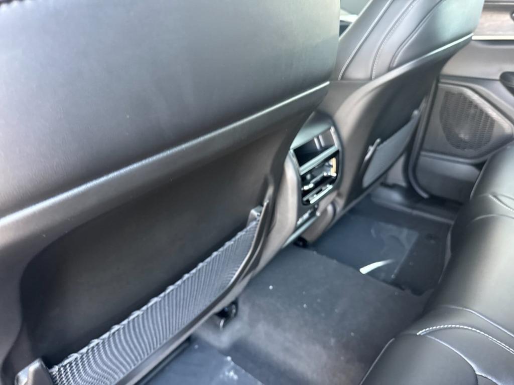 new 2025 Jeep Grand Cherokee car, priced at $47,495