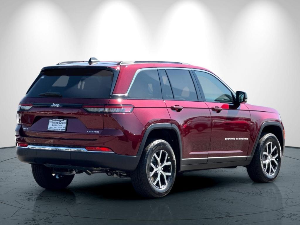 new 2025 Jeep Grand Cherokee car, priced at $47,495