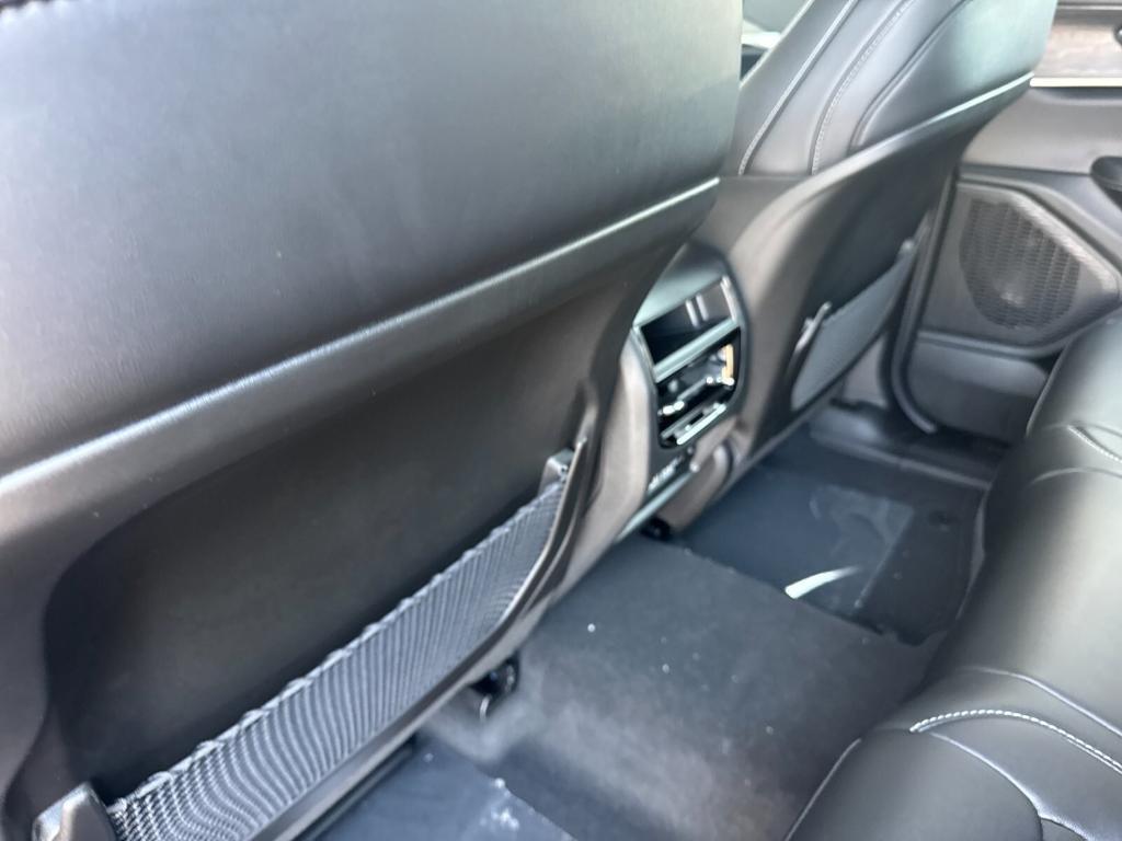 new 2025 Jeep Grand Cherokee car, priced at $47,495