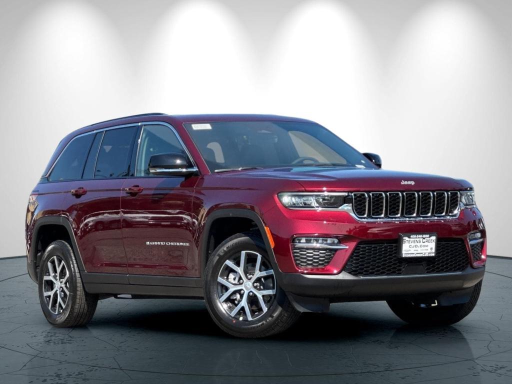new 2025 Jeep Grand Cherokee car, priced at $47,495
