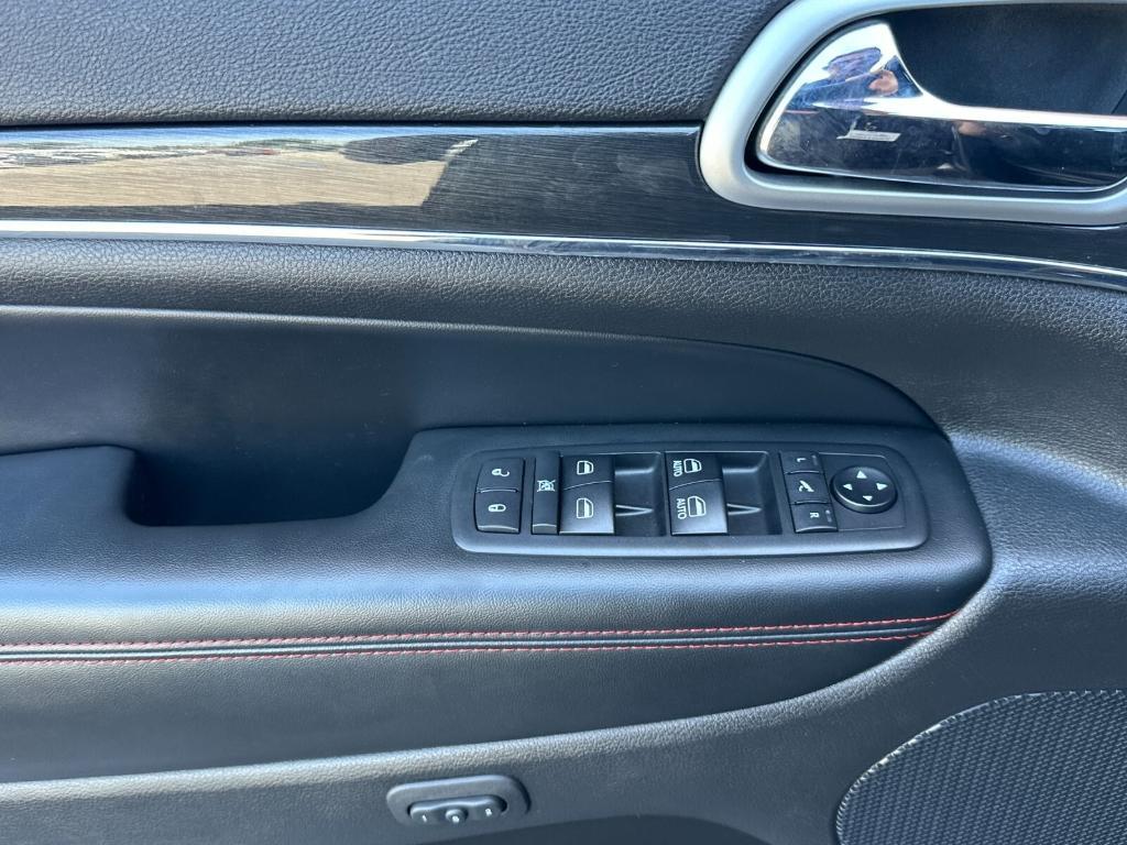 used 2018 Jeep Grand Cherokee car, priced at $33,998