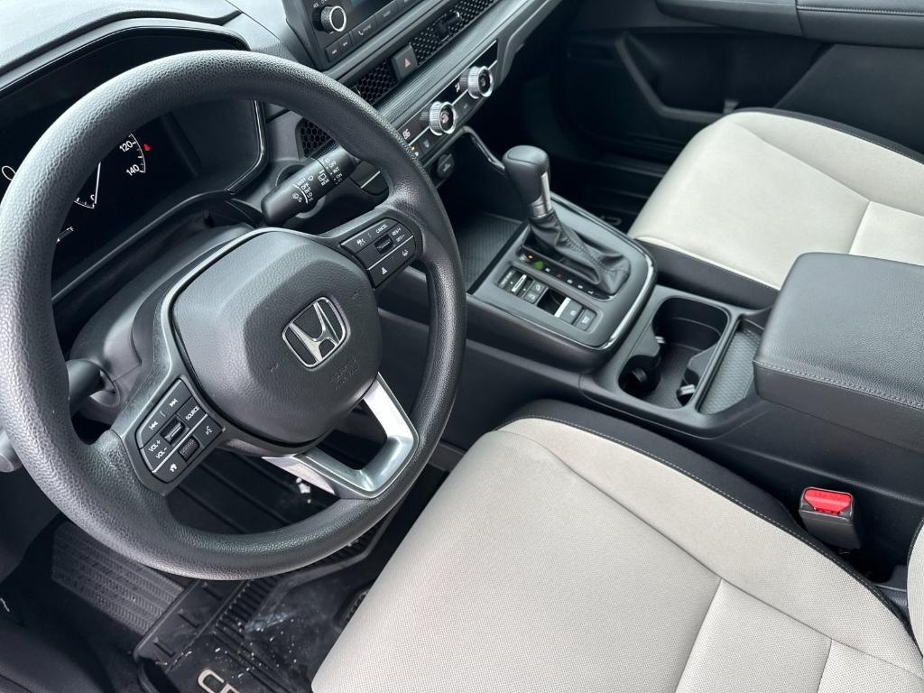 used 2023 Honda CR-V car, priced at $30,882