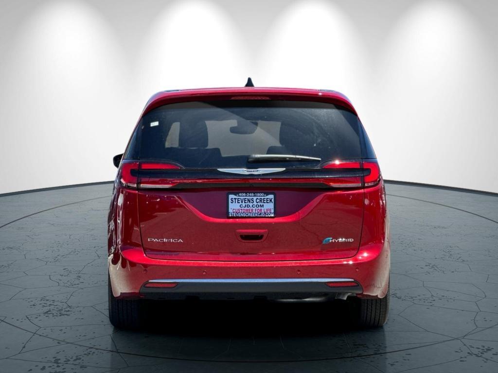 new 2025 Chrysler Pacifica Hybrid car, priced at $54,825