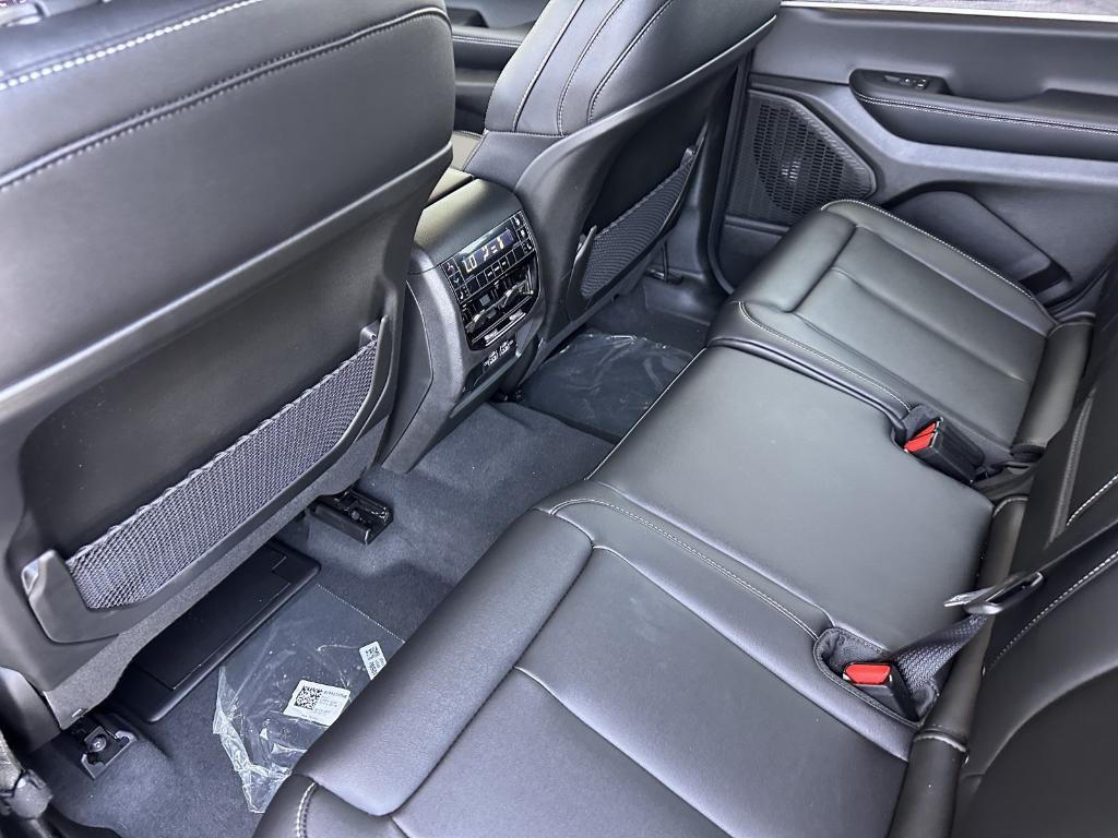 new 2025 Jeep Grand Cherokee L car, priced at $50,045