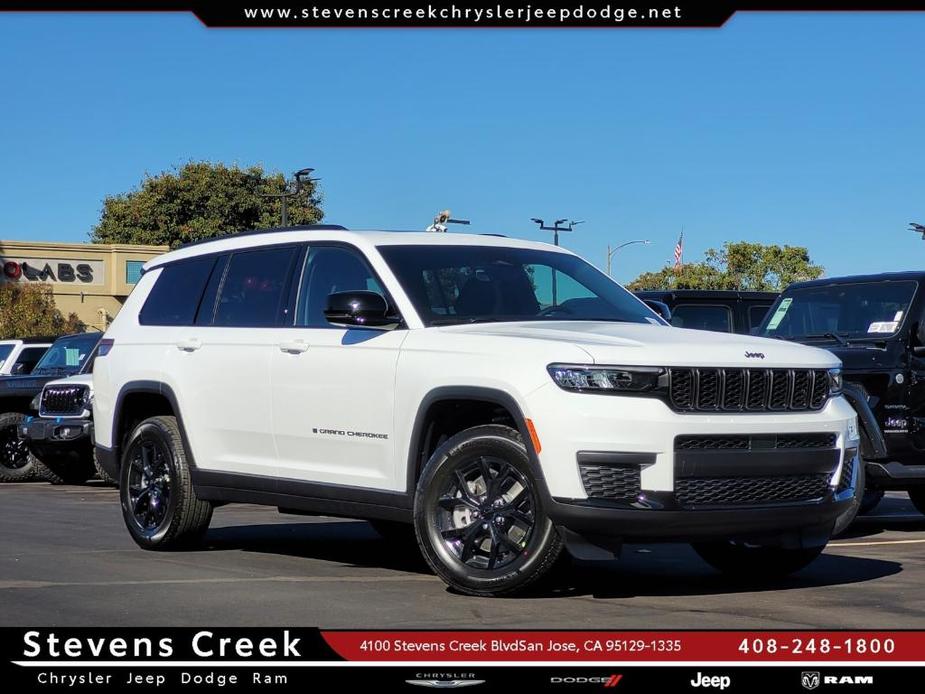 new 2025 Jeep Grand Cherokee L car