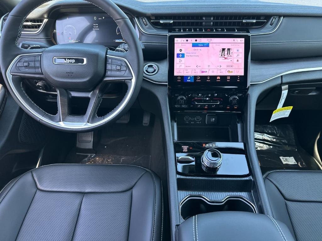 new 2025 Jeep Grand Cherokee car, priced at $55,065