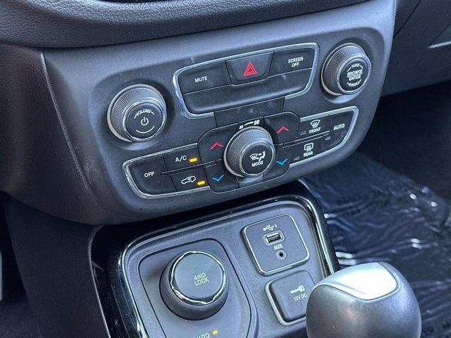 used 2020 Jeep Compass car, priced at $20,998