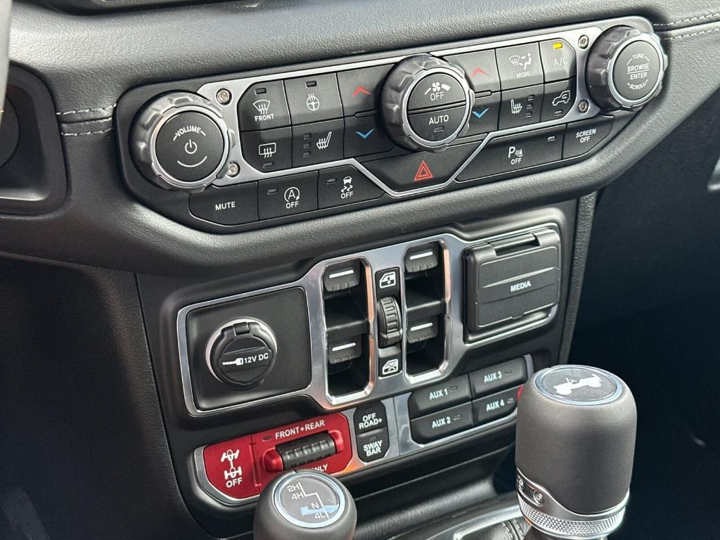 new 2025 Jeep Wrangler car, priced at $67,775