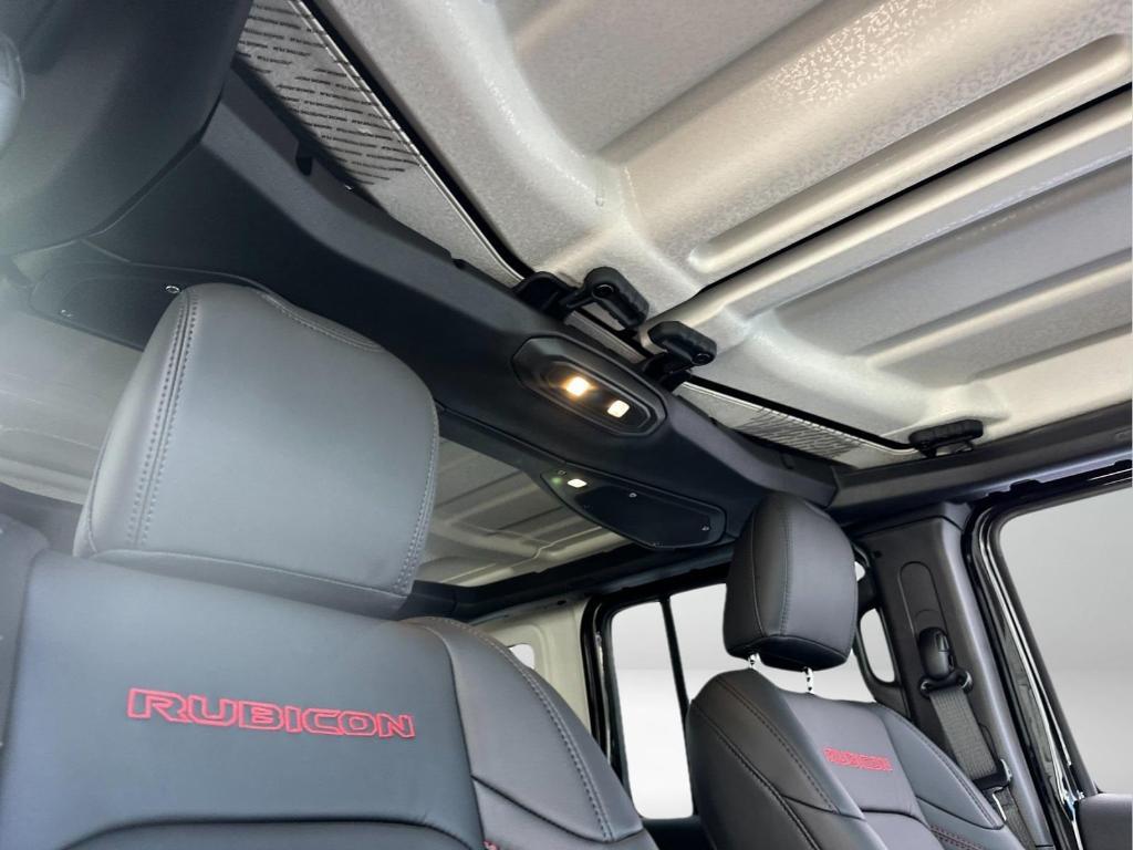 new 2025 Jeep Wrangler car, priced at $67,775