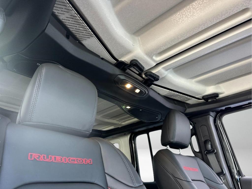 new 2025 Jeep Wrangler car, priced at $67,775