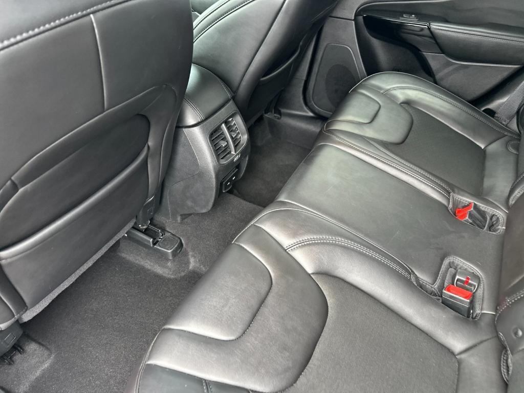used 2019 Jeep Cherokee car, priced at $17,990