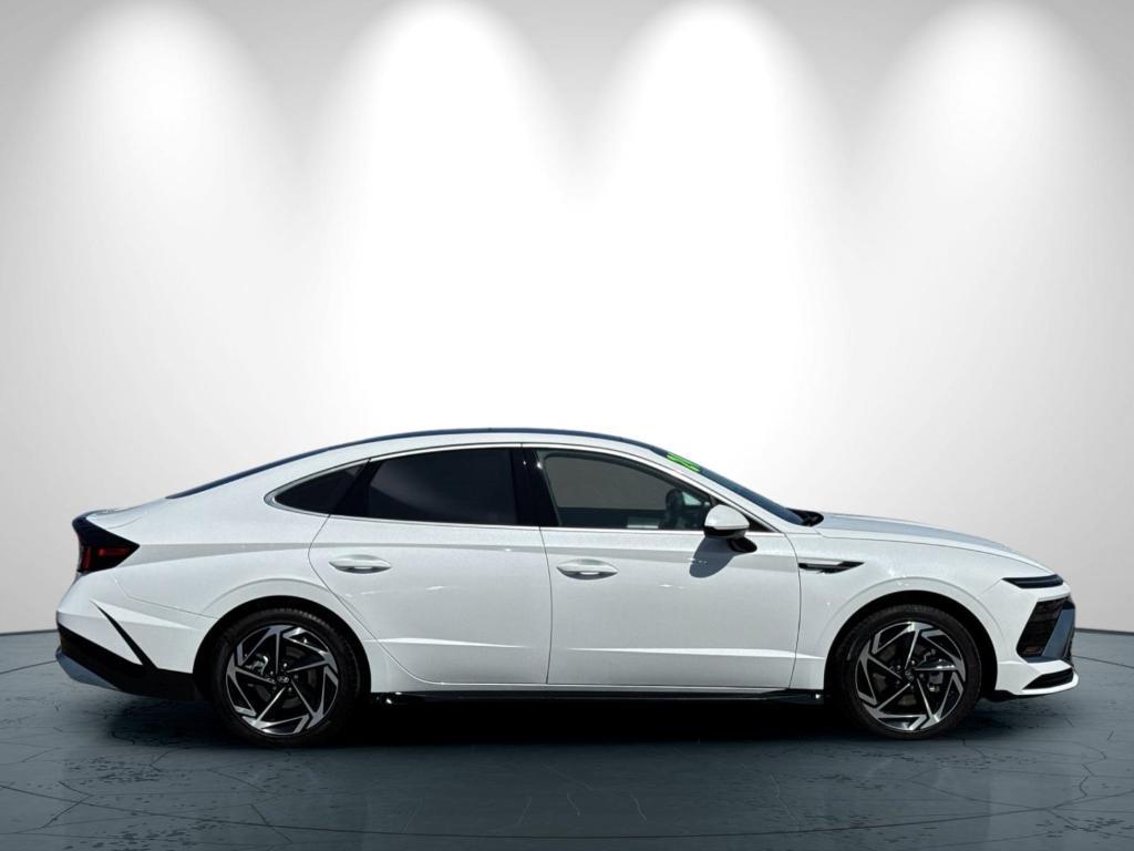 used 2024 Hyundai Sonata car, priced at $25,998