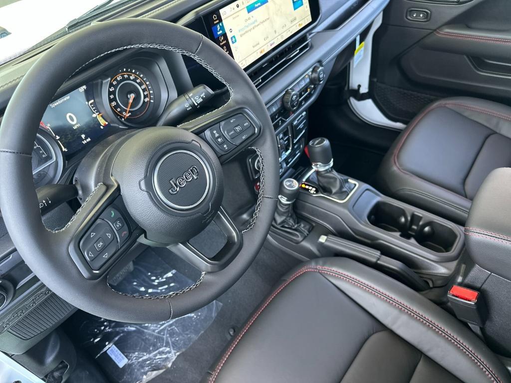 new 2025 Jeep Gladiator car, priced at $59,500