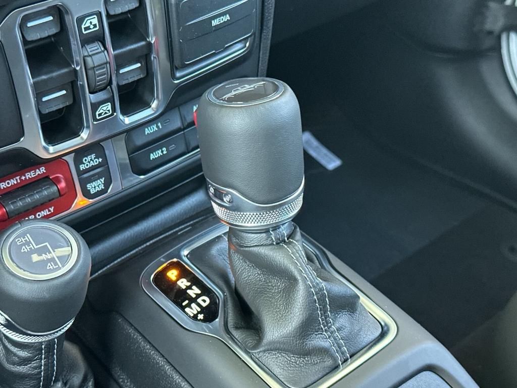 new 2025 Jeep Gladiator car, priced at $59,500