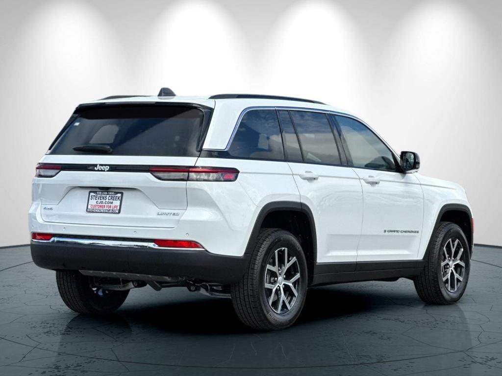 new 2025 Jeep Grand Cherokee car, priced at $49,415