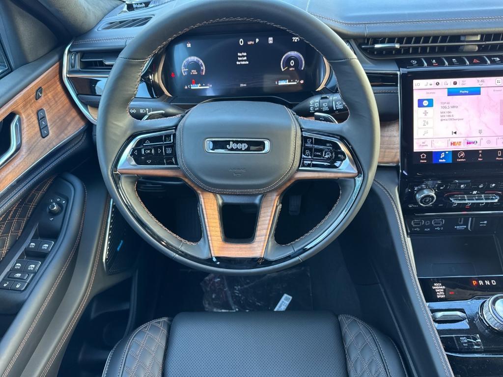 new 2025 Jeep Grand Cherokee car, priced at $69,230
