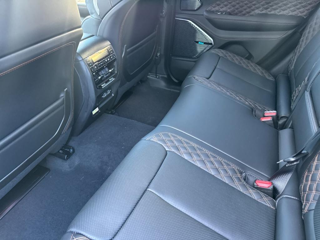 new 2025 Jeep Grand Cherokee car, priced at $69,230