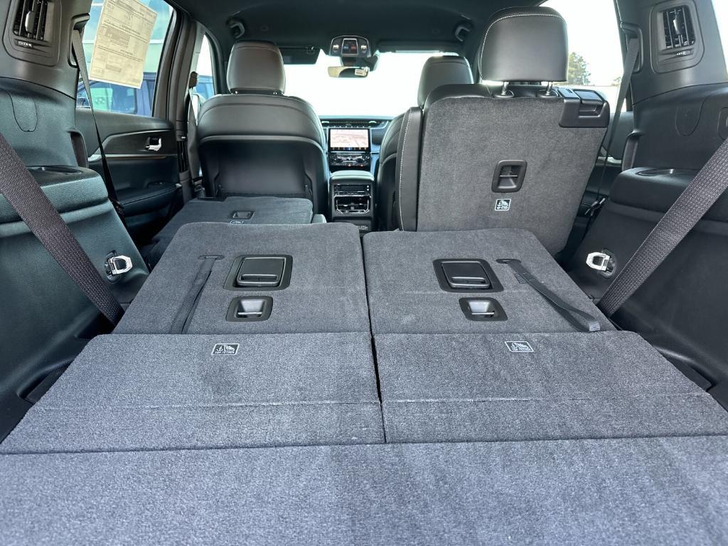 new 2025 Jeep Grand Cherokee L car, priced at $52,220