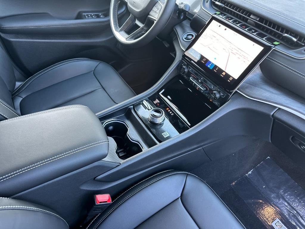 new 2025 Jeep Grand Cherokee L car, priced at $52,220