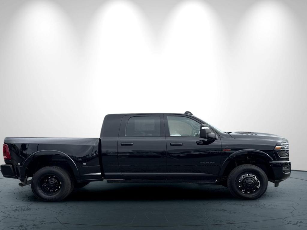 new 2025 Ram 3500 car, priced at $105,805