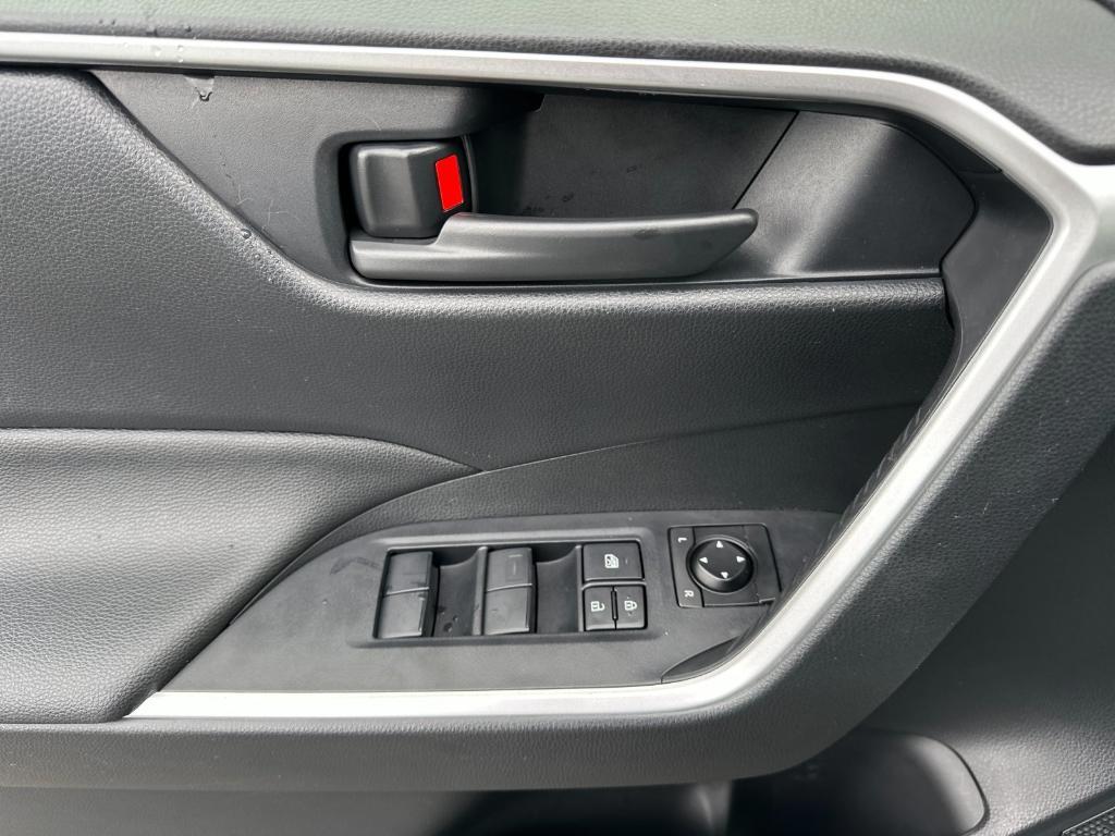 used 2022 Toyota RAV4 Hybrid car, priced at $32,782