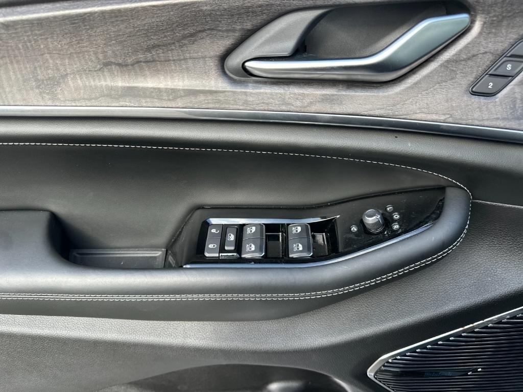 new 2023 Jeep Grand Cherokee 4xe car, priced at $75,085