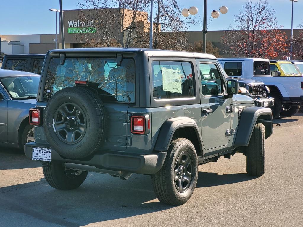 new 2025 Jeep Wrangler car