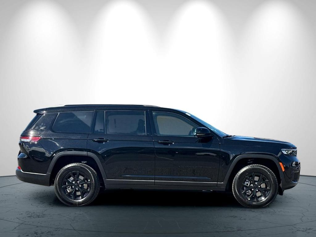 new 2025 Jeep Grand Cherokee L car, priced at $49,480
